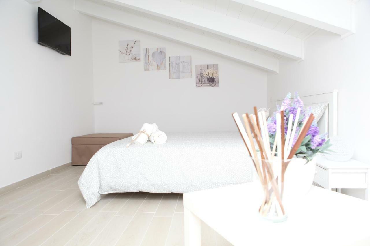 Rosy House - Hospitality Διαμέρισμα Pimonte Εξωτερικό φωτογραφία