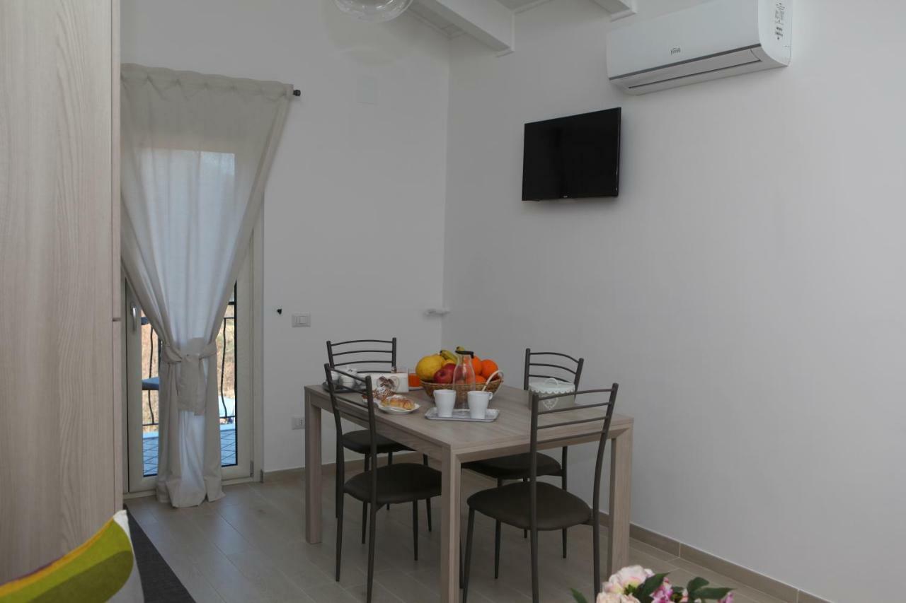 Rosy House - Hospitality Διαμέρισμα Pimonte Εξωτερικό φωτογραφία